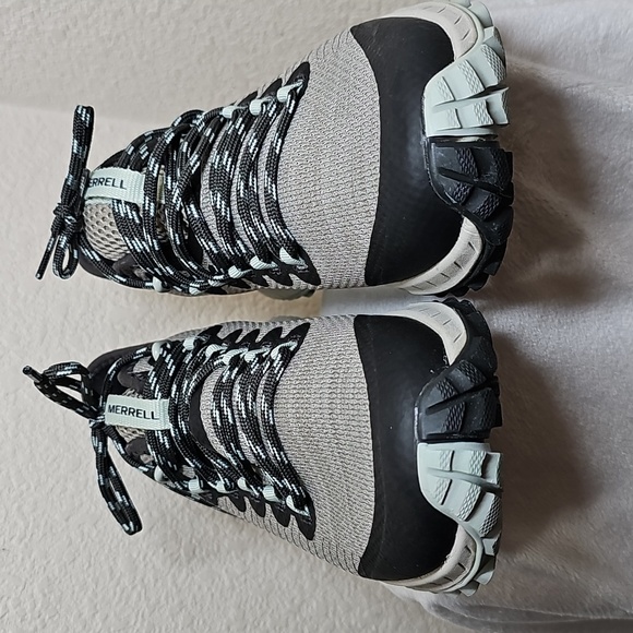 Merrell Bravada Hiking Black and Gray Sneakers - Picture 3 of 13